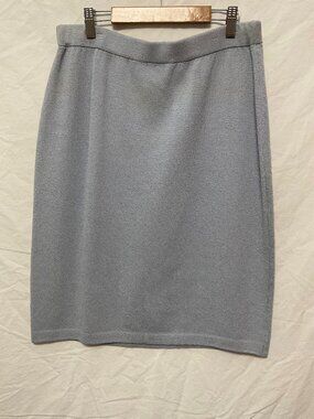 St. John Light Gray Santana Knit Skirt Size 10